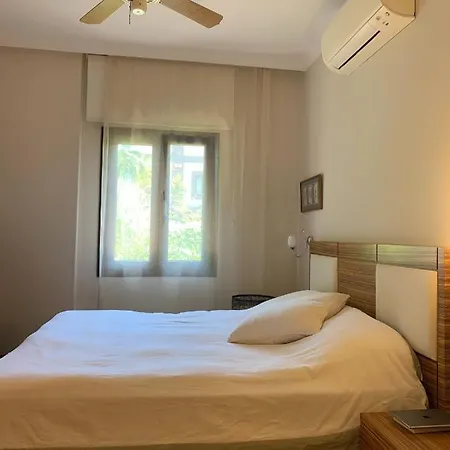 Apartment 3 Bedroom Flat 500m Walking Distance To The In Yahsi Ortakentyahşi